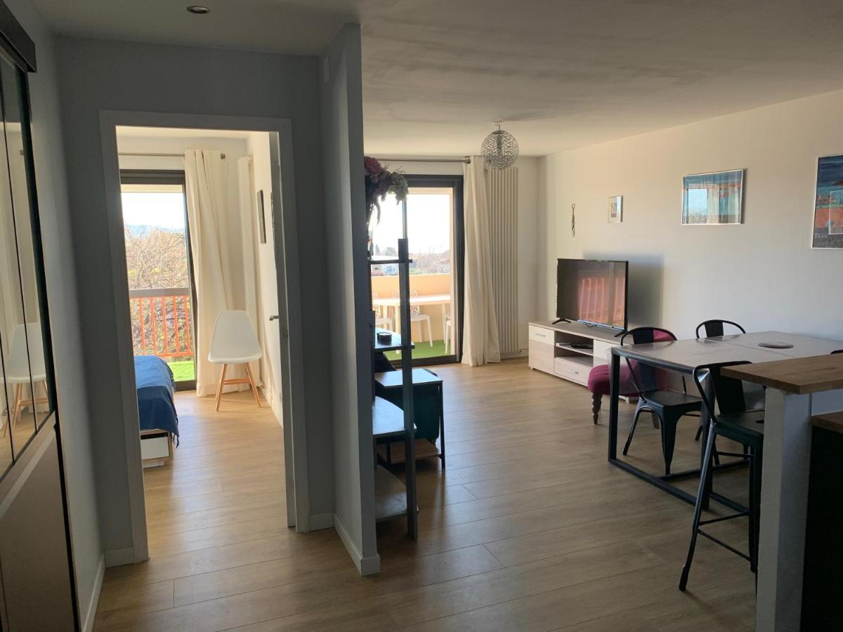 Апартаменты Plage A Pied A 3 Mns Ла-Сейн-сюр-Мер Экстерьер фото